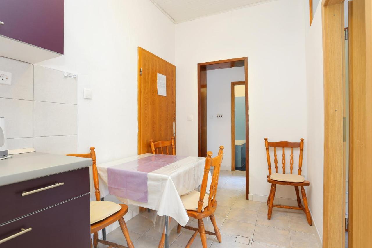 Apartments By The Sea Zivogosce - Blato, Makarska - 1057 Buitenkant foto
