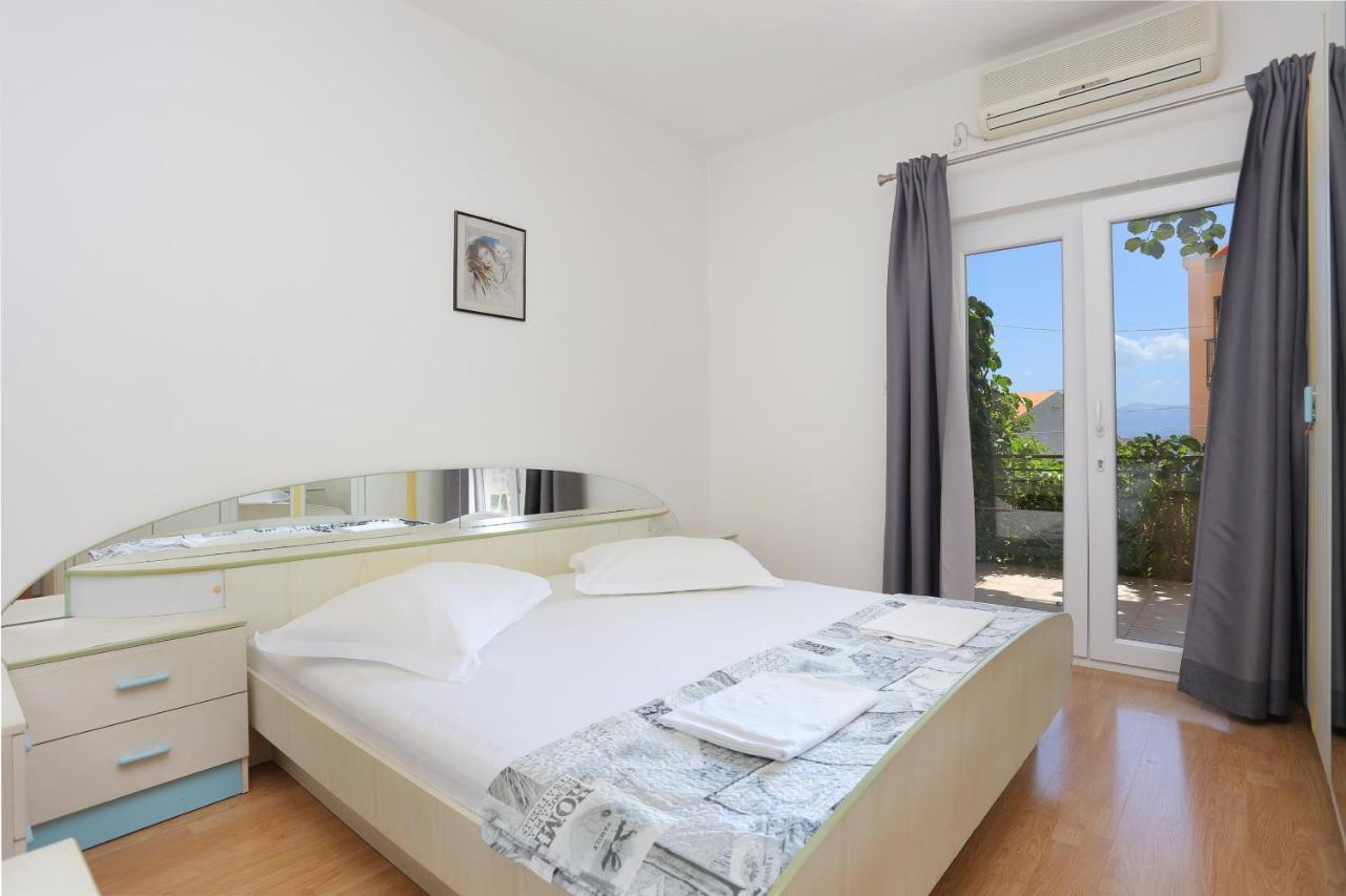 Apartments By The Sea Zivogosce - Blato, Makarska - 1057 Buitenkant foto