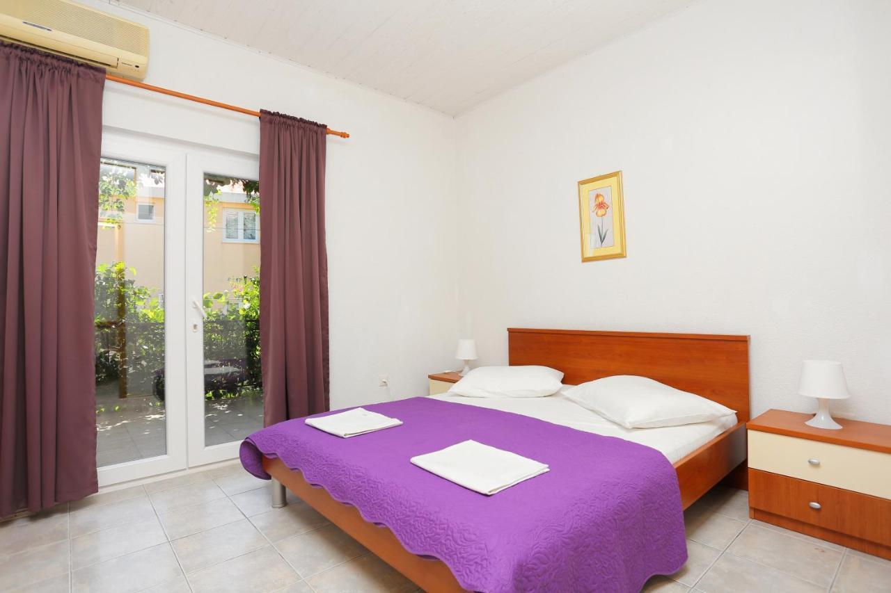 Apartments By The Sea Zivogosce - Blato, Makarska - 1057 Buitenkant foto