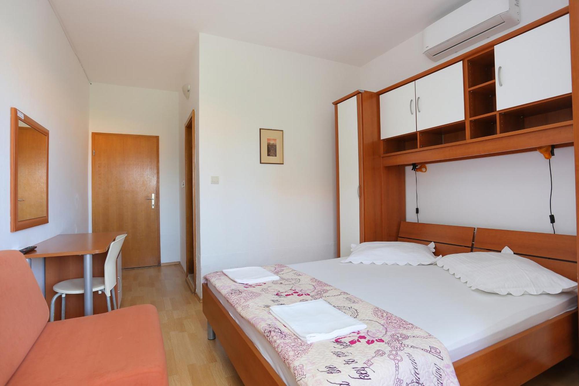 Apartments By The Sea Zivogosce - Blato, Makarska - 1057 Kamer foto